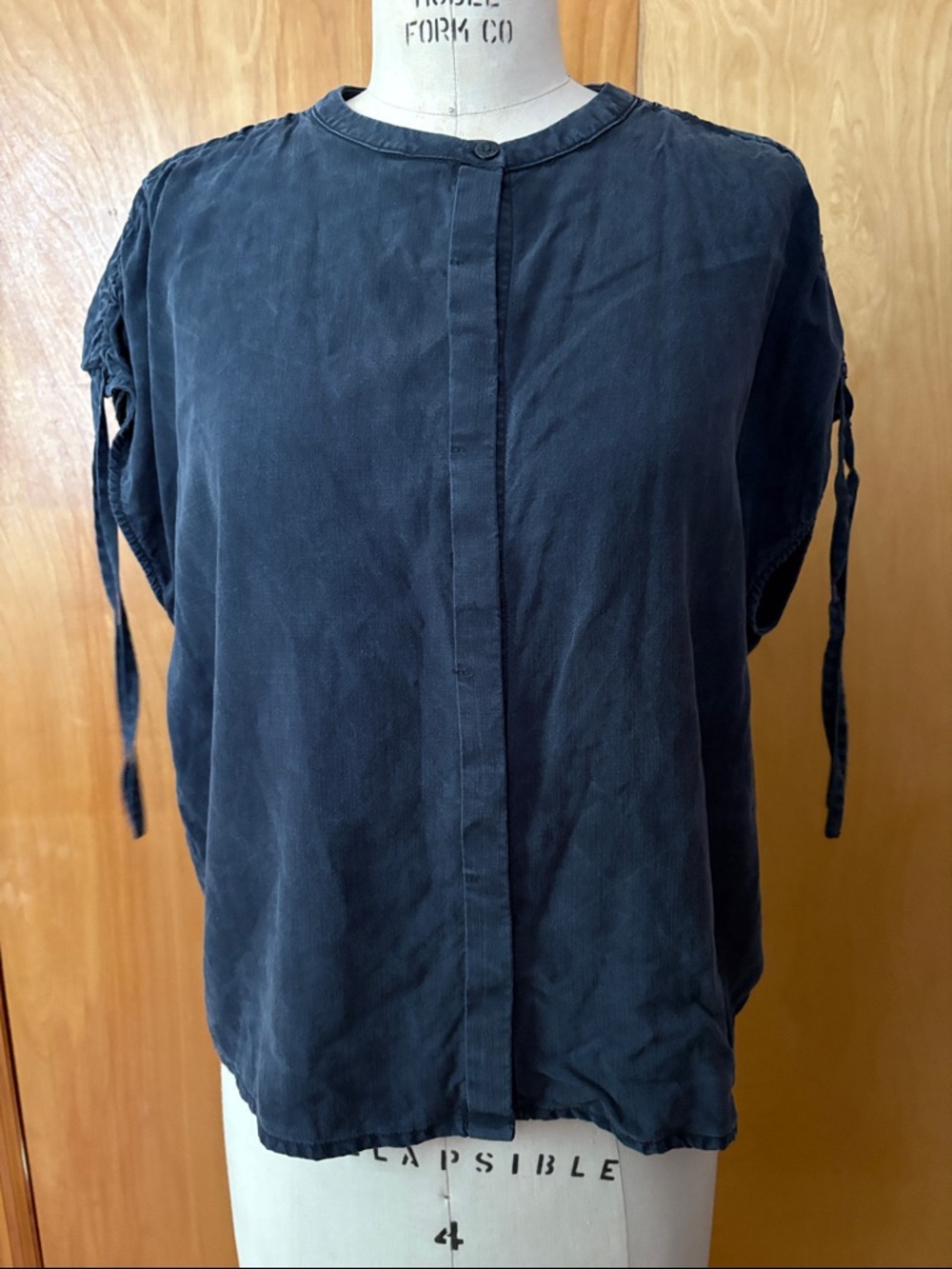 Splendid oversized top size small